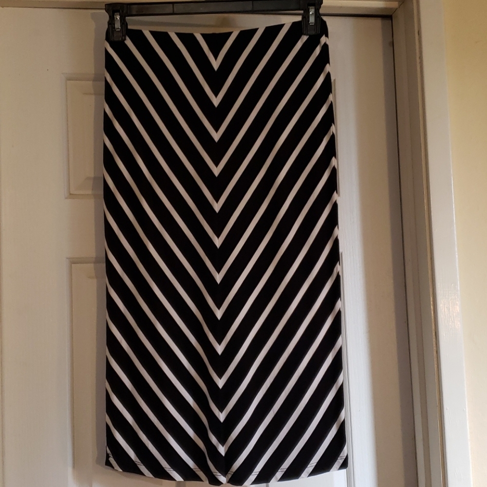 Striped skirt